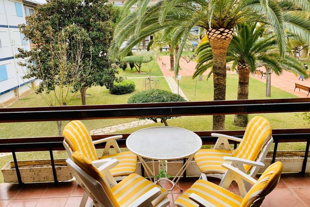 Appartement Book Ibiza Salou Extérieur photo